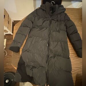 Threadbare Hendricks puffer jacket in black